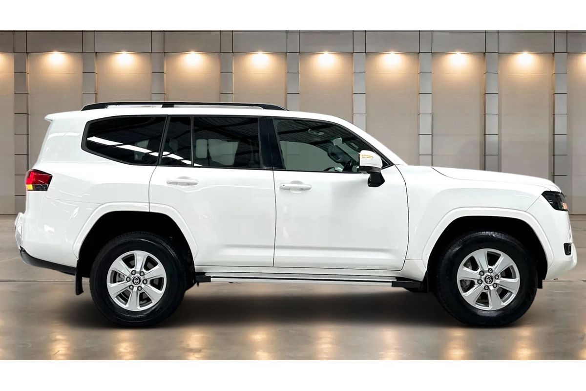 2024 Toyota Landcruiser GXL FJA300R