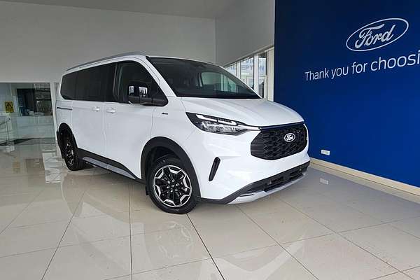 2025 Ford Tourneo Active AV SWB