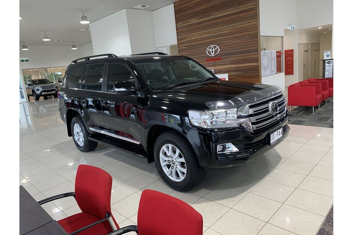 2021 Toyota Landcruiser Sahara VDJ200R