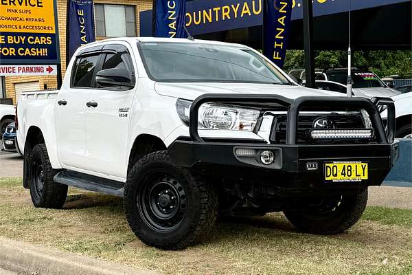 2019 Toyota Hilux SR GUN126R 4X4