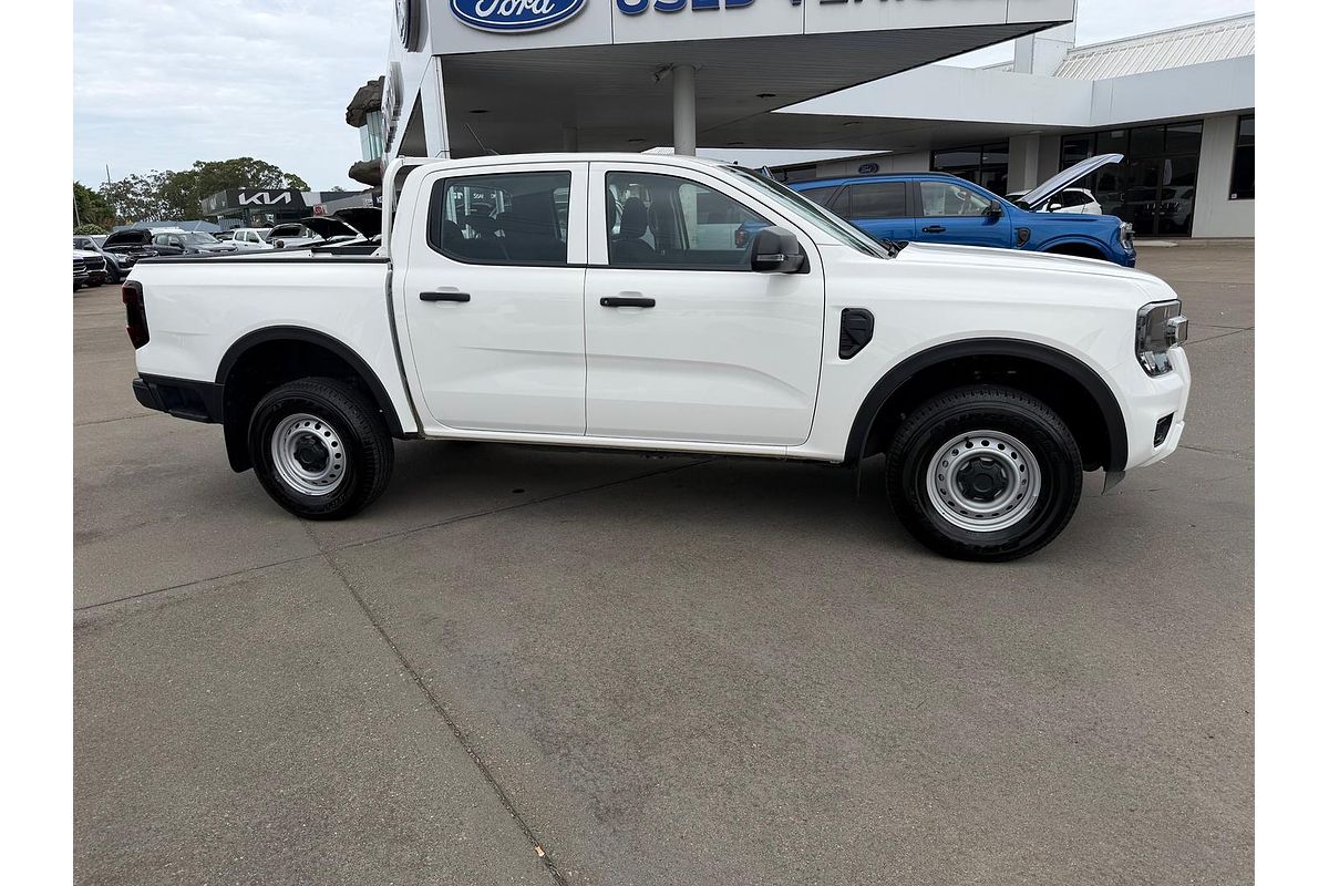 2024 Ford Ranger XL 4X4 2.0L