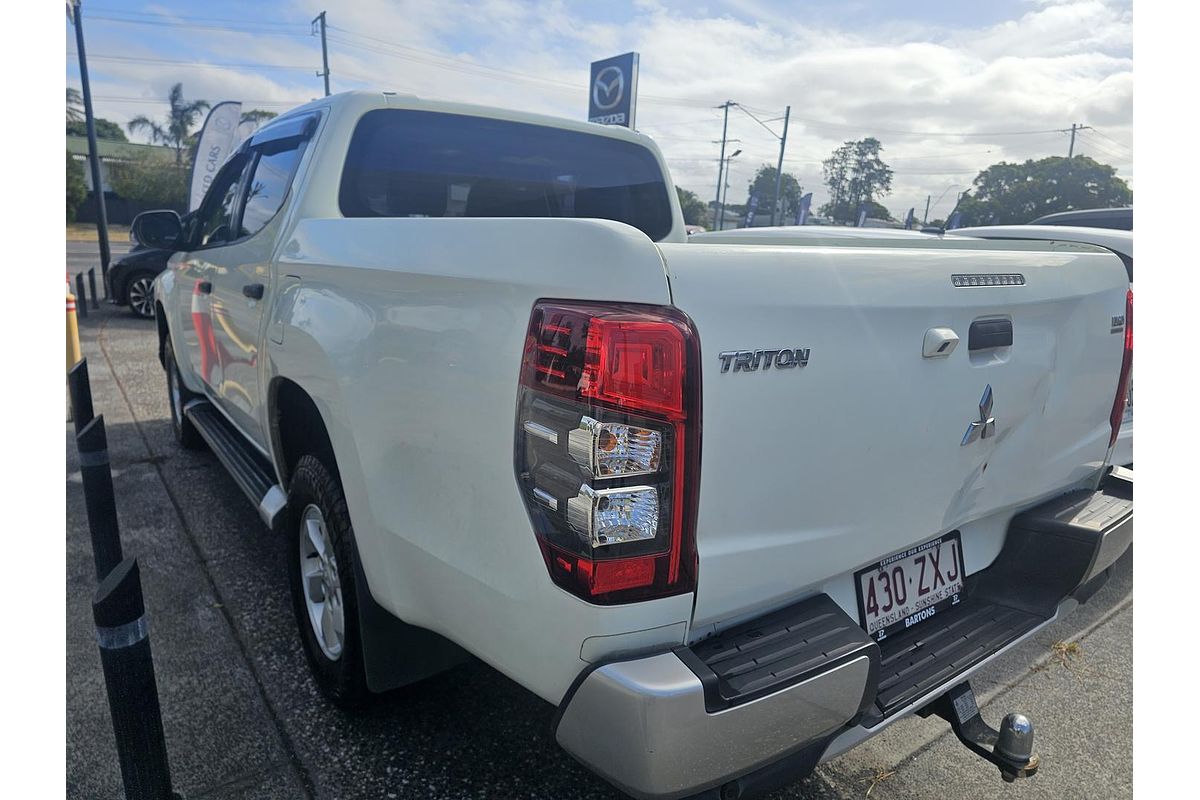 2019 Mitsubishi Triton GLX+ MR 4X4