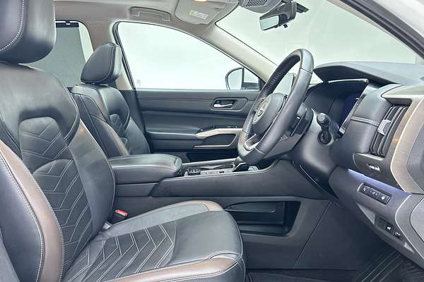 2023 Nissan Pathfinder Ti-L R53 thumb-12