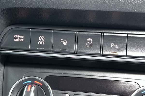 2018 Audi Q3 TFSI Sport 8U thumb-15