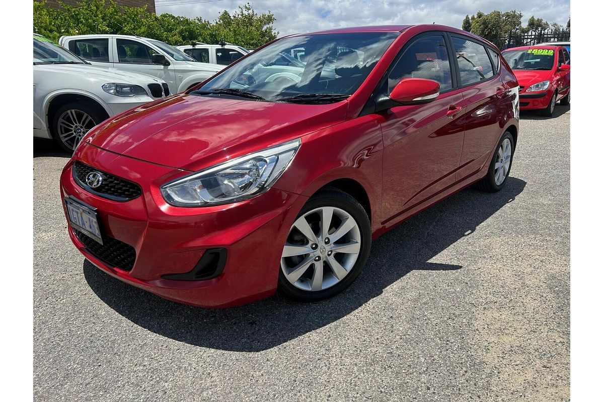 2019 Hyundai Accent Sport RB6
