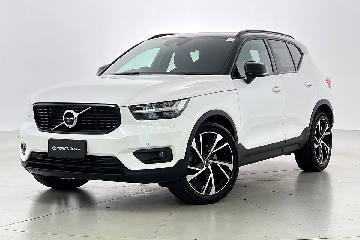 2021 Volvo XC40 T5 R-Design
