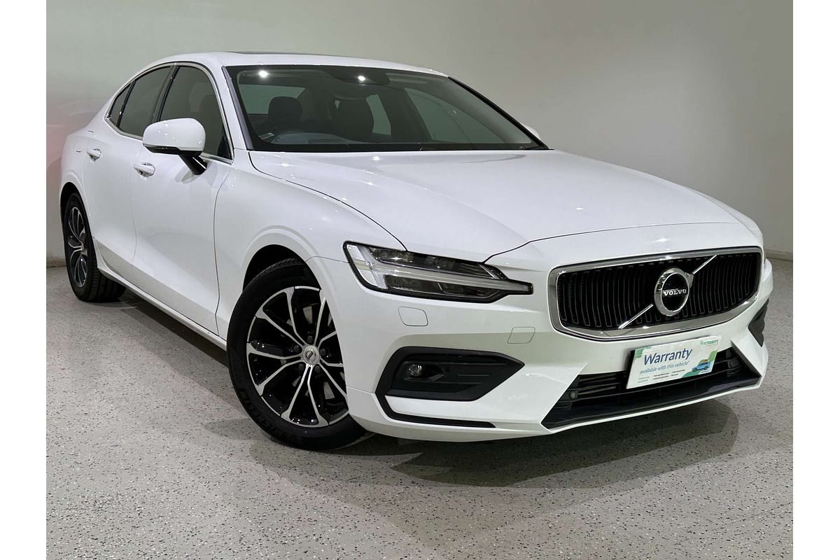 2020 Volvo S60 T5 Momentum