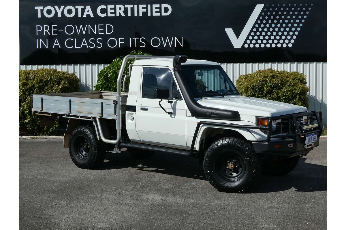 2006 Toyota Landcruiser HZJ79R 4X4