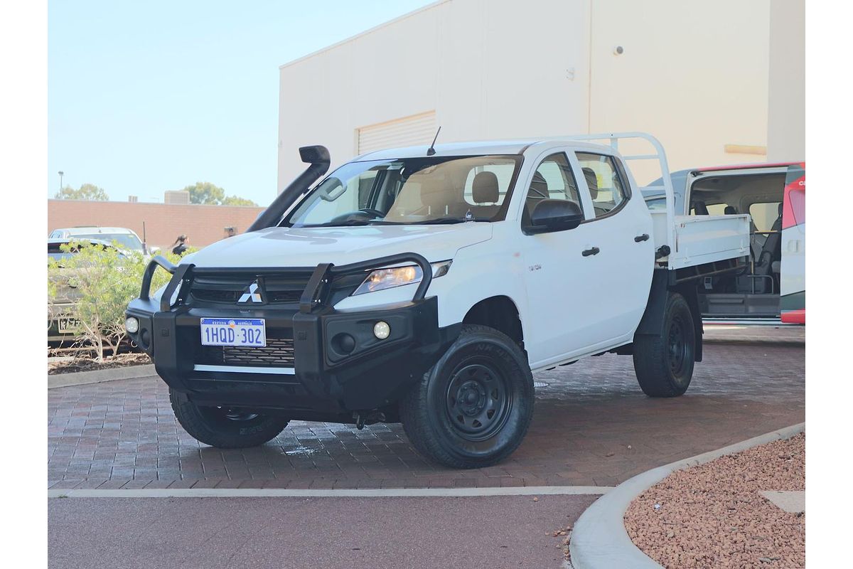 2021 Mitsubishi Triton GLX MR 4X4