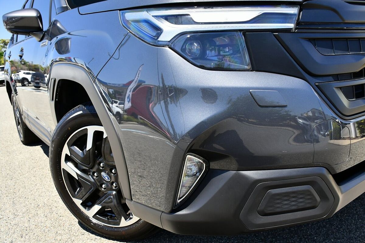 2025 Subaru Forester Hybrid S6