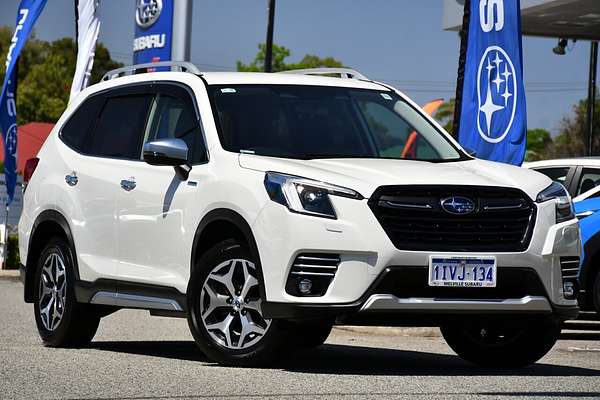 2024 Subaru Forester Hybrid L S5