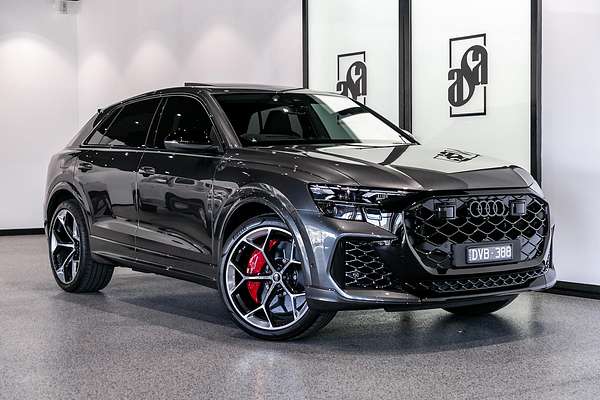 2025 Audi RS Q8 TFSI performance F1