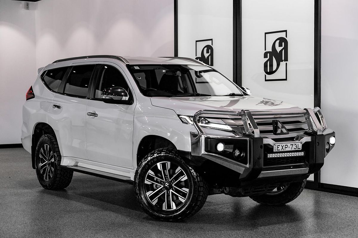 2022 Mitsubishi Pajero Sport GLS QF