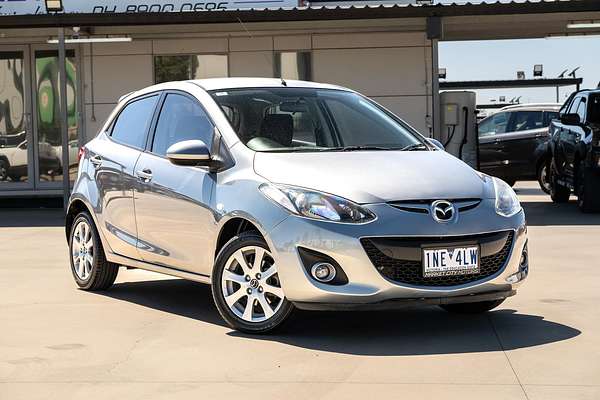 2013 Mazda 2 Maxx DE Series 2
