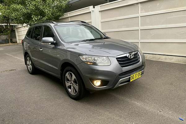 2011 Hyundai Santa Fe Highlander CM