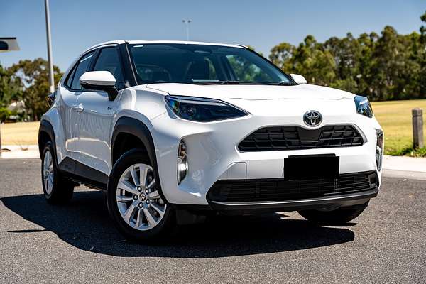 2024 Toyota Yaris Cross GX MXPJ15R