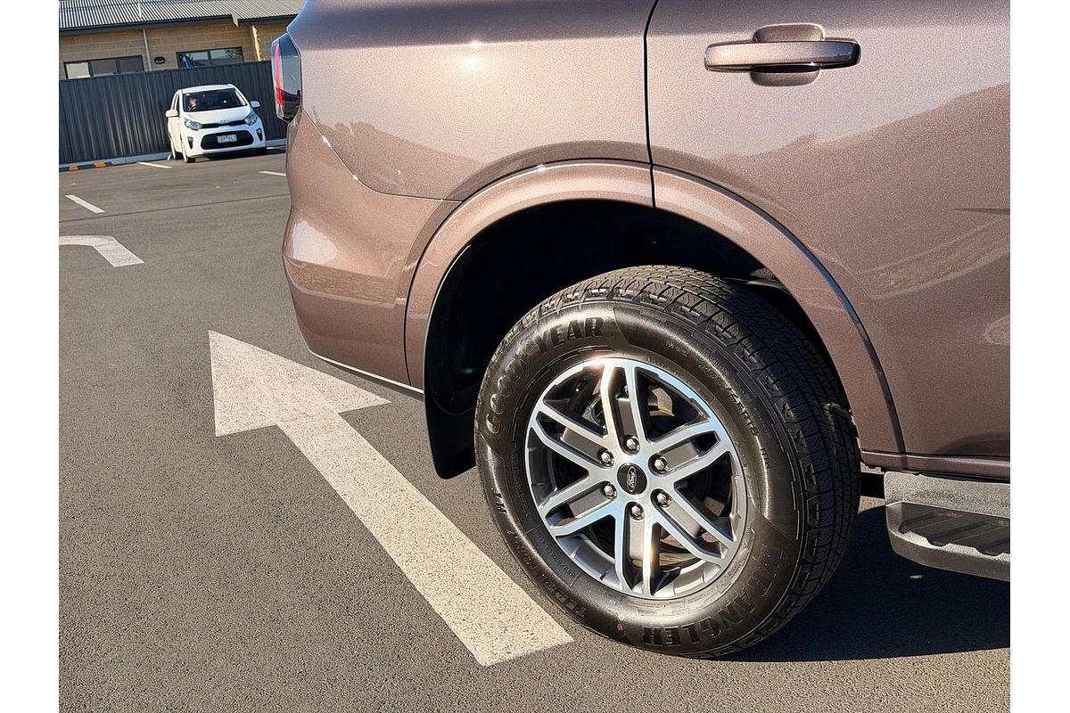 2025 Ford Everest Trend 2.0L