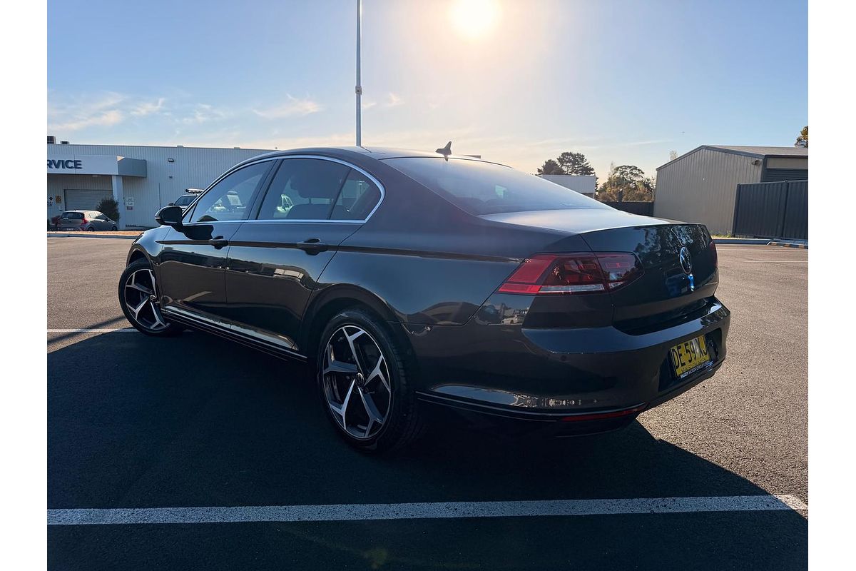 2022 Volkswagen Passat 140TSI Business B8