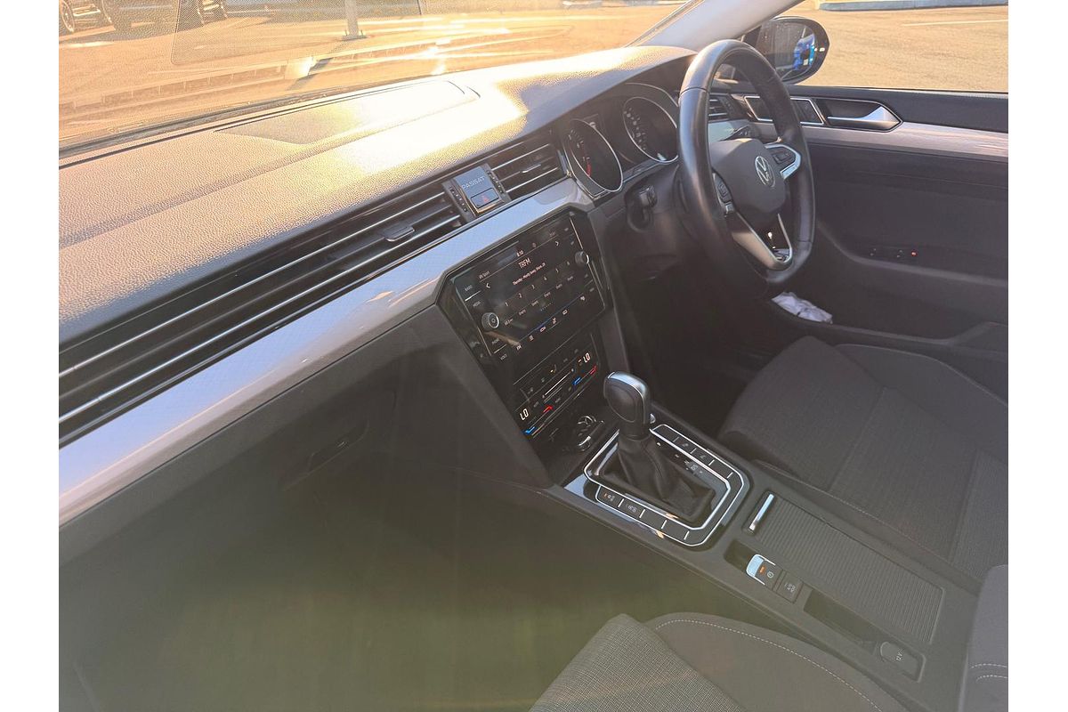 2022 Volkswagen Passat 140TSI Business B8