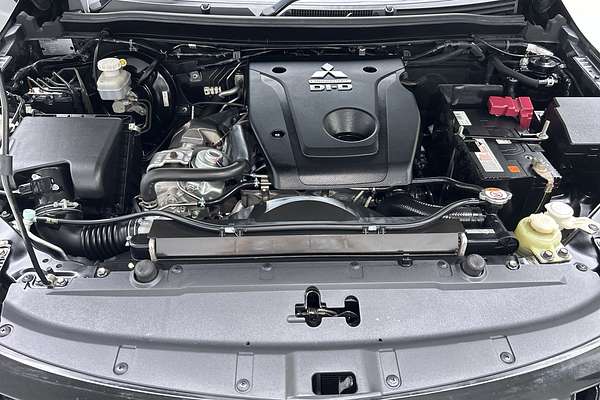 2017 Mitsubishi Triton GLS Sports Edition MQ 4X4 thumb-10