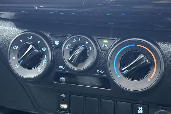 2021 Toyota Hilux Workmate TGN121R Rear Wheel Drive thumb-15