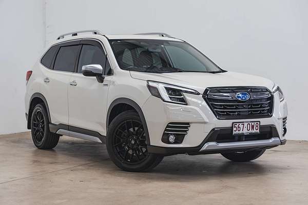 2022 Subaru Forester Hybrid S S5