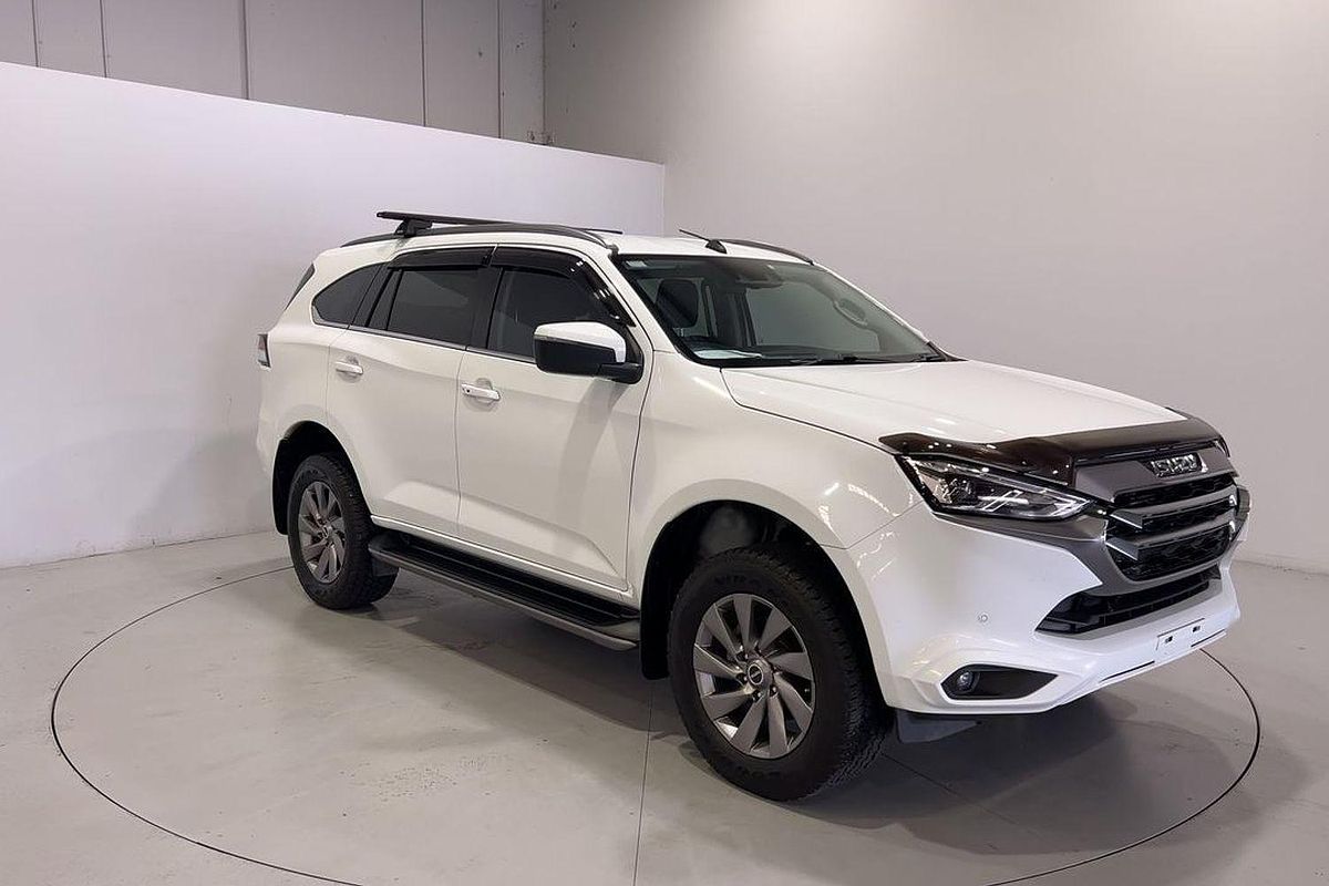 2021 Isuzu MU-X LS-U