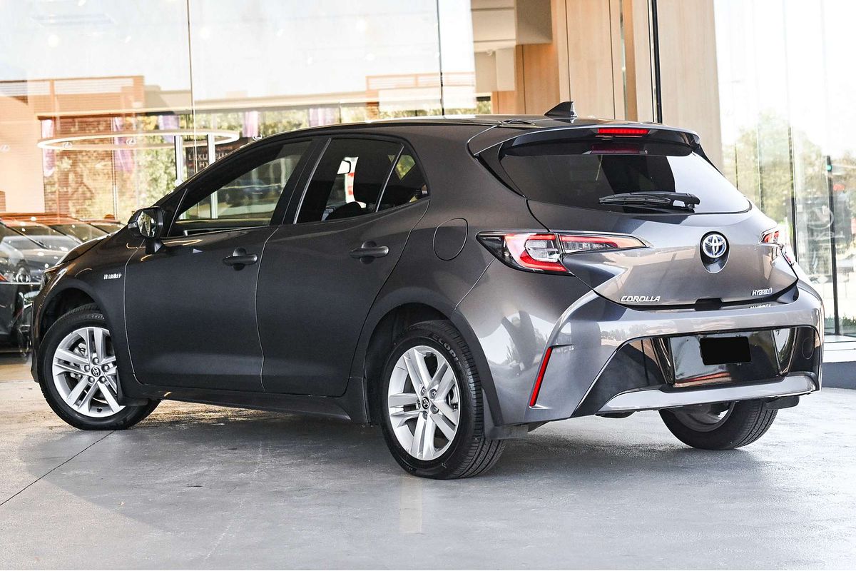 2022 Toyota Corolla ASCENT SPORT HYBRID ZWE211R