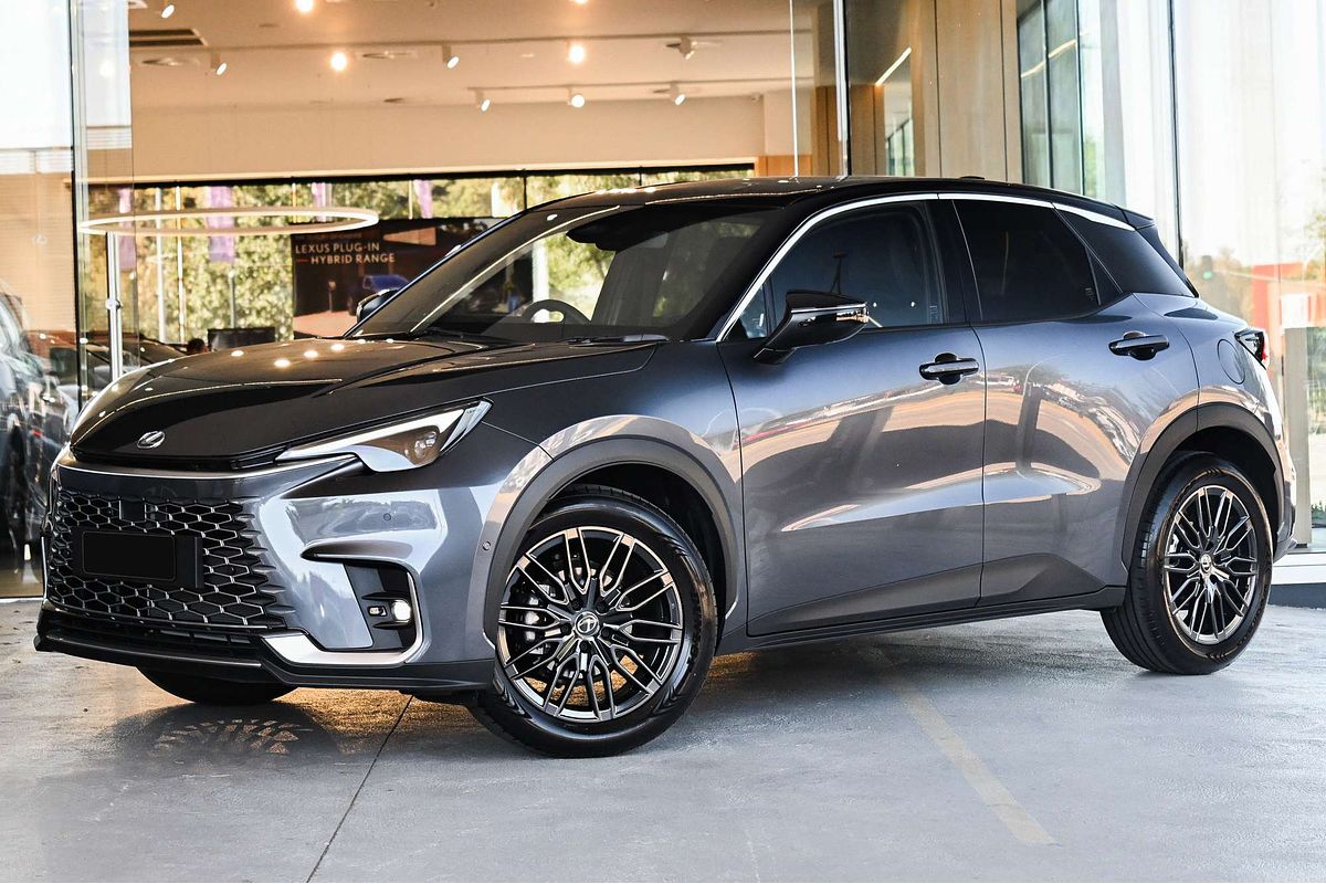 2025 Lexus LBX Sports Luxury MAYH10R