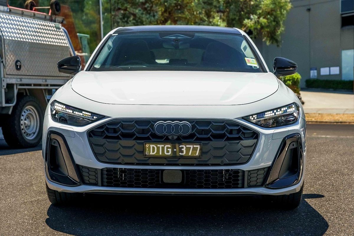 2025 Audi A5 TFSI 150kW S line B10