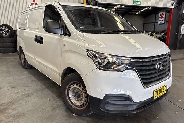 2020 Hyundai iLoad 3S TWIN SWING TQ4 MY20