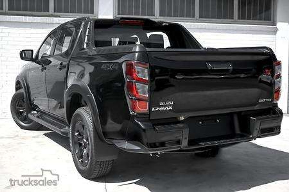 2025 Isuzu D-MAX X-TERRAIN 4X4