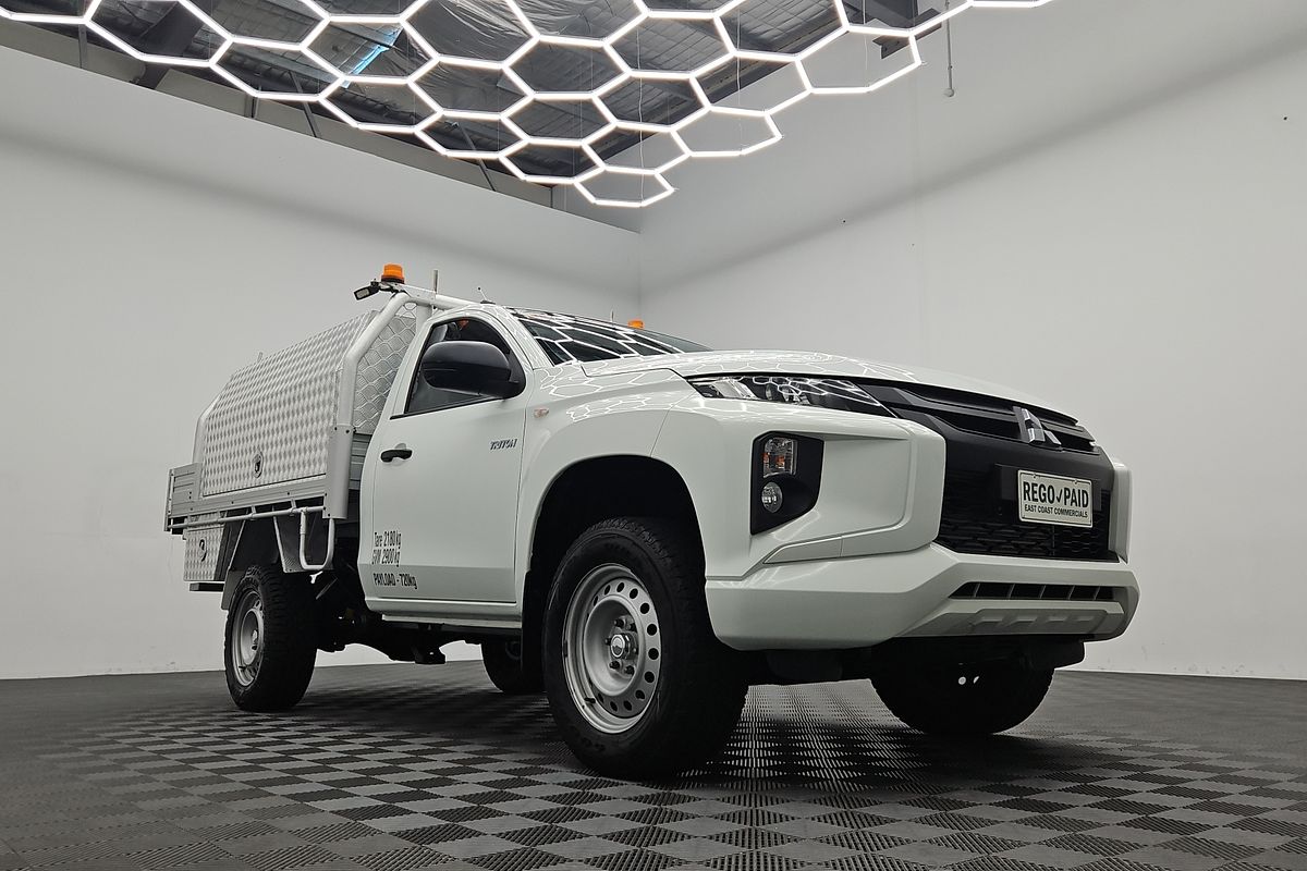 2019 Mitsubishi Triton GLX MR 4X4