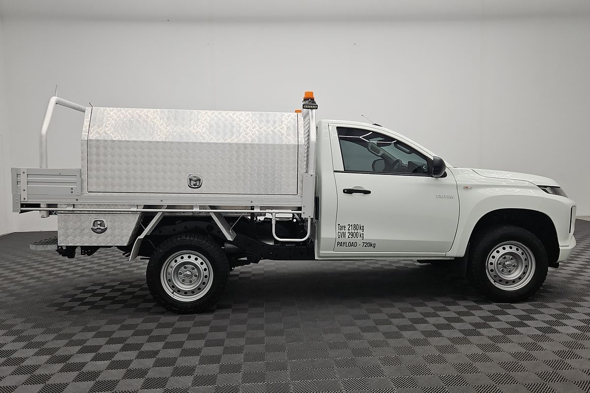 2019 Mitsubishi Triton GLX MR 4X4