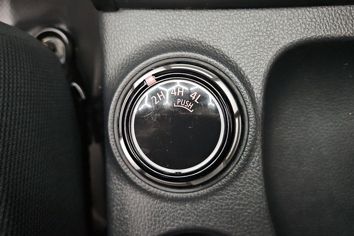 2019 Mitsubishi Triton GLX MR 4X4