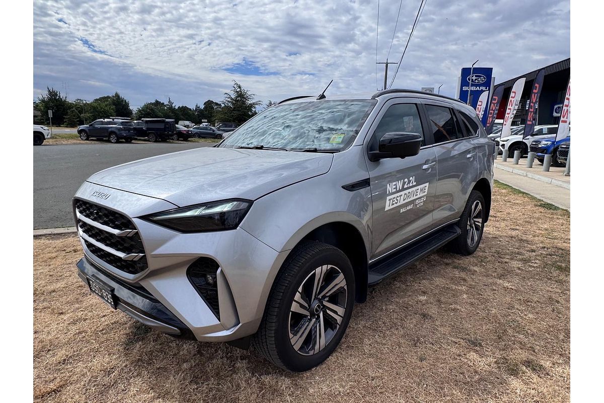 2025 Isuzu MU-X LS-T