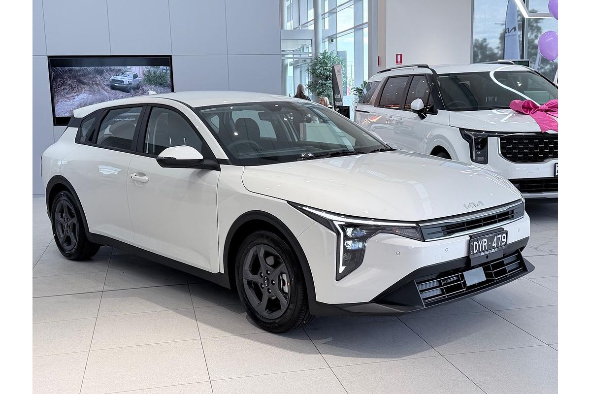 2025 Kia K4 S CL4m