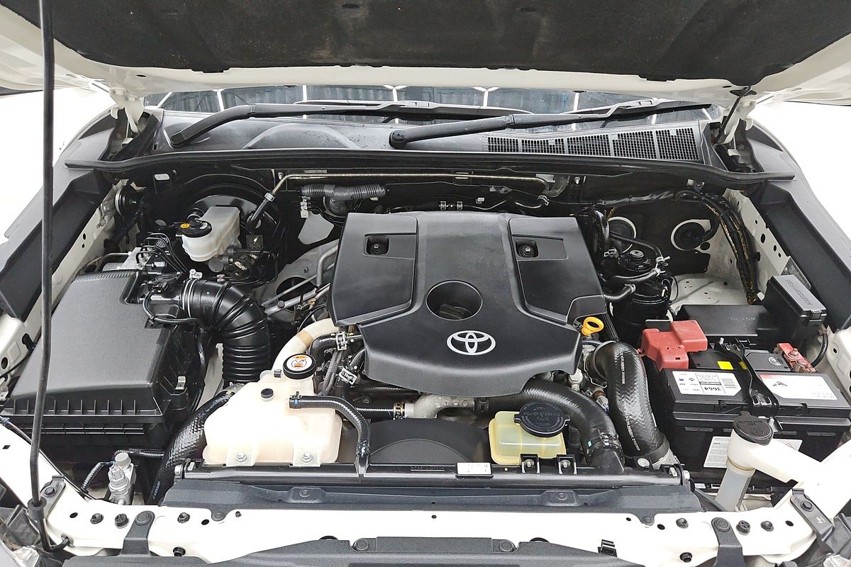 2021 Toyota Hilux SR GUN126R 4X4