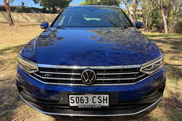 2022 Volkswagen Passat 206TSI R-Line B8 thumb-1