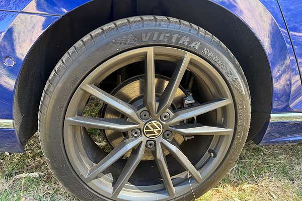 2022 Volkswagen Passat 206TSI R-Line B8 thumb-6