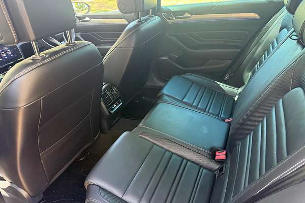 2022 Volkswagen Passat 206TSI R-Line B8 thumb-13