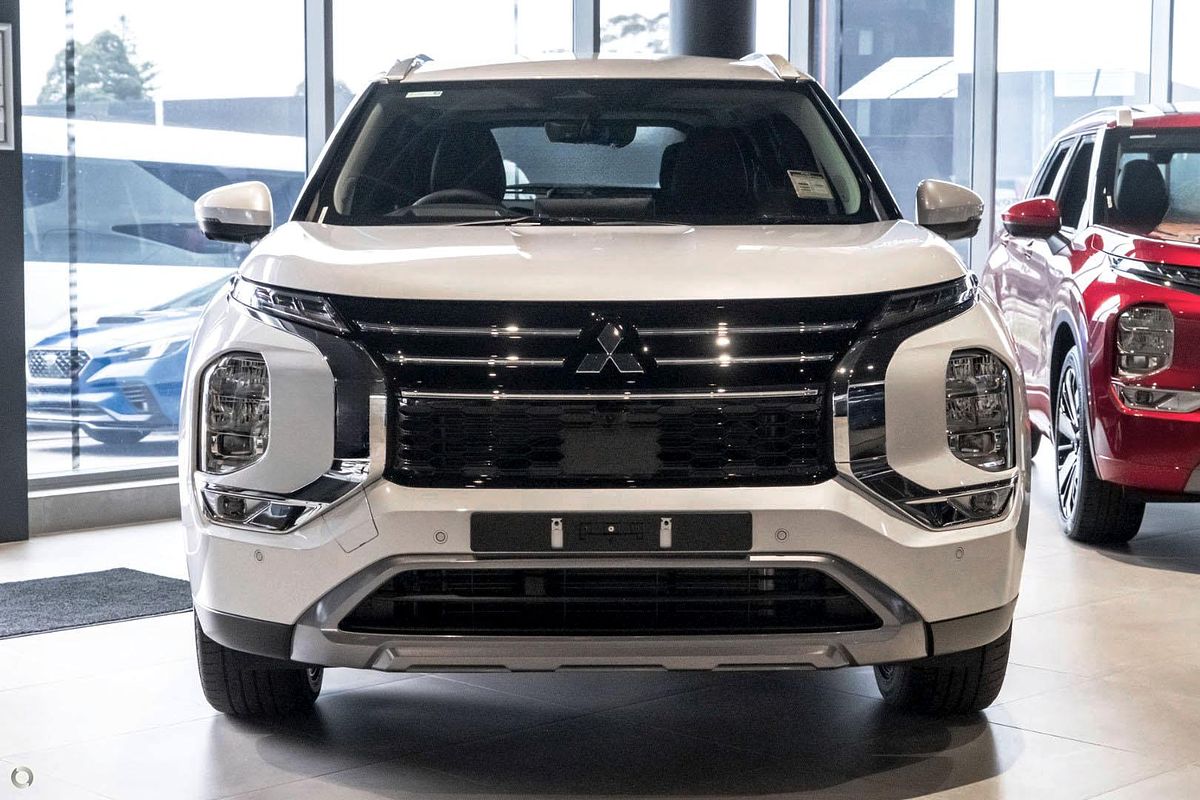 2025 Mitsubishi Outlander Aspire ZM