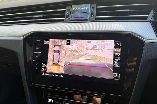 2022 Volkswagen Passat 206TSI R-Line B8 thumb-23