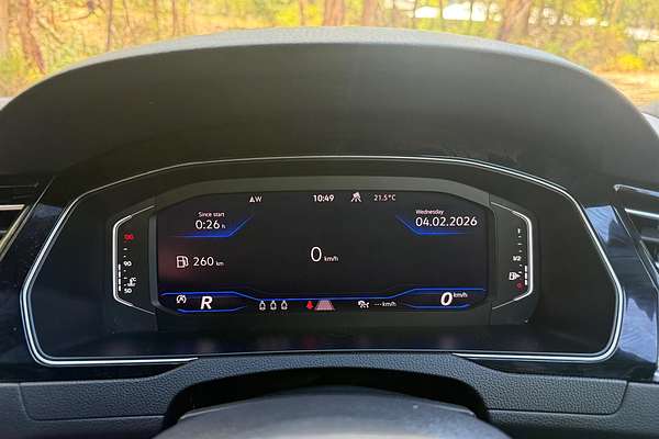 2022 Volkswagen Passat 206TSI R-Line B8 thumb-24