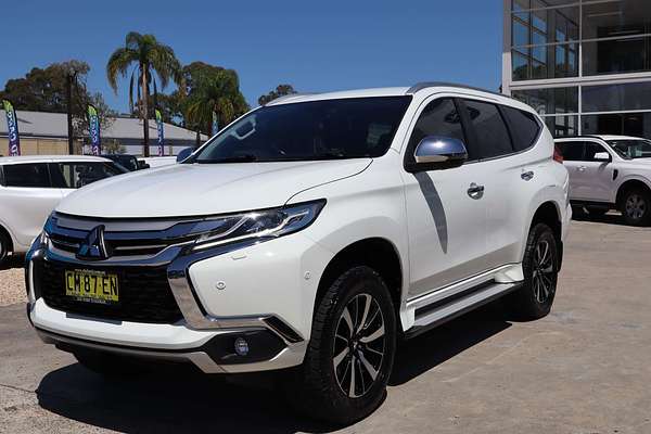 2017 Mitsubishi Pajero Sport Exceed QE