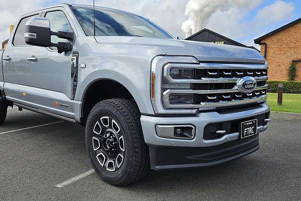 2024 Ford F350 Platinum 4X4