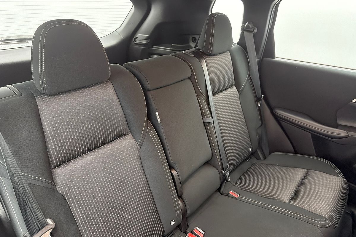 2022 Mitsubishi Outlander ES ZM