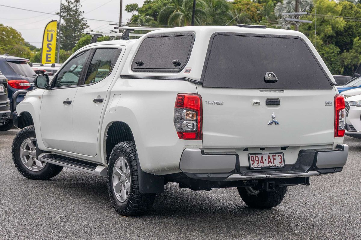 2019 Mitsubishi Triton GLX+ MR 4X4