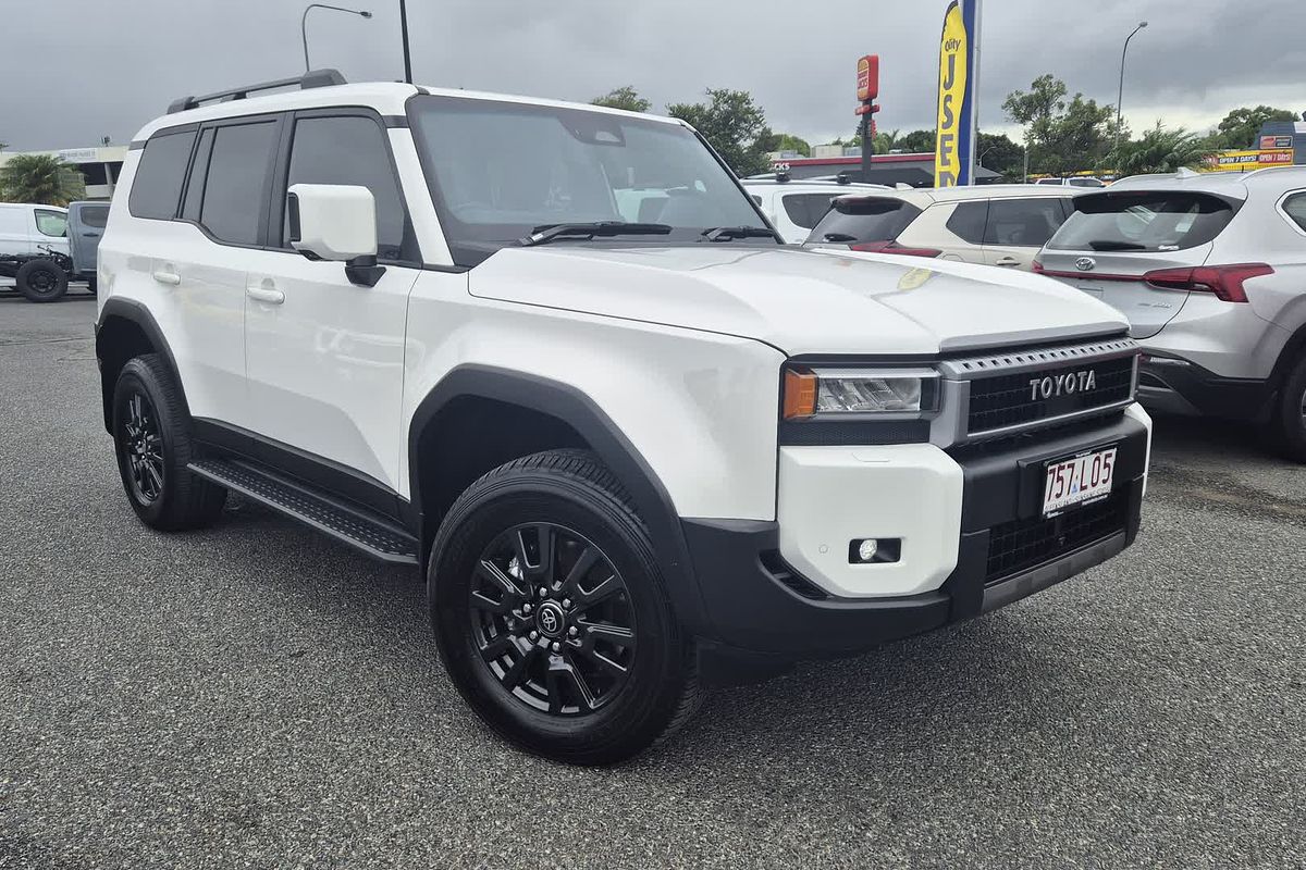 2024 Toyota Landcruiser GXL FJA300R