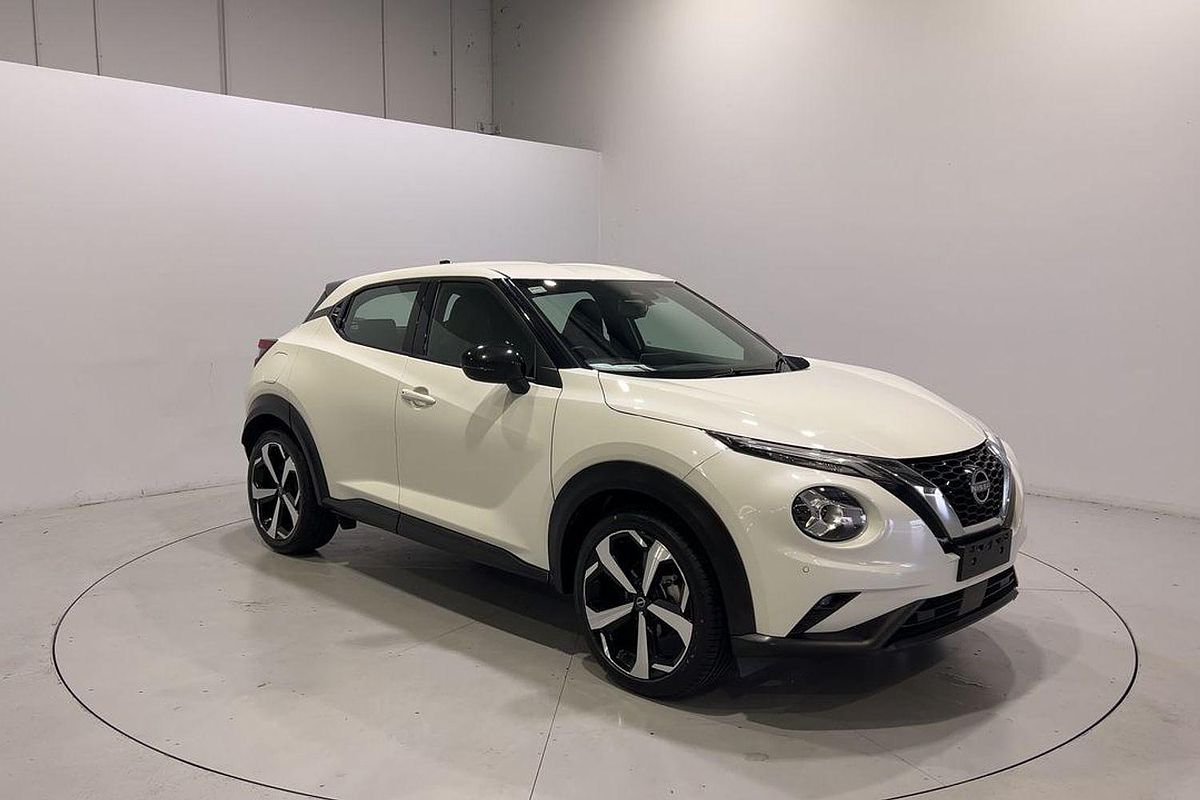2023 Nissan JUKE ST-L F16